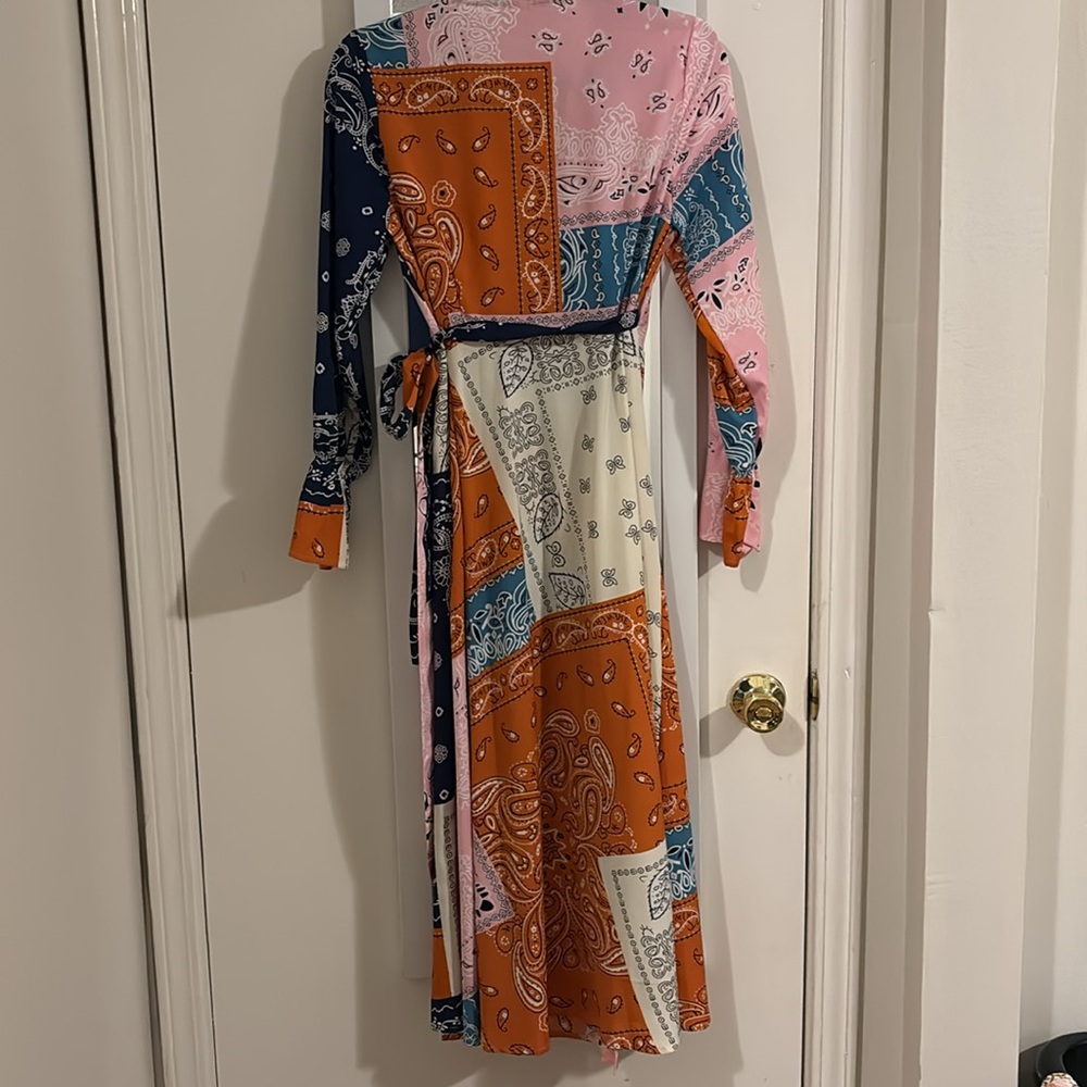 Pink and Blue Wrap Maxi Dress with V-Neck Long Sleeves - Picture 7 of 11